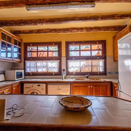 Eva & Travel - El Bosquet De * Prades