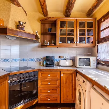 Eva & Travel - El Bosquet De Prades